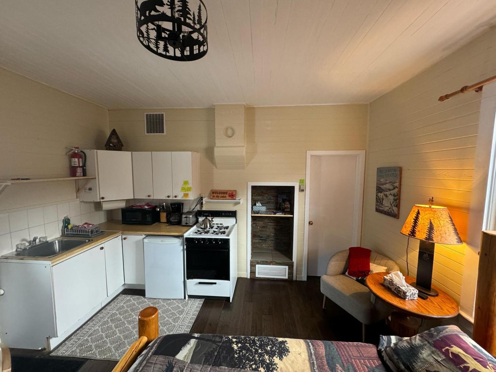 Holiday Cabins 3* Banff
