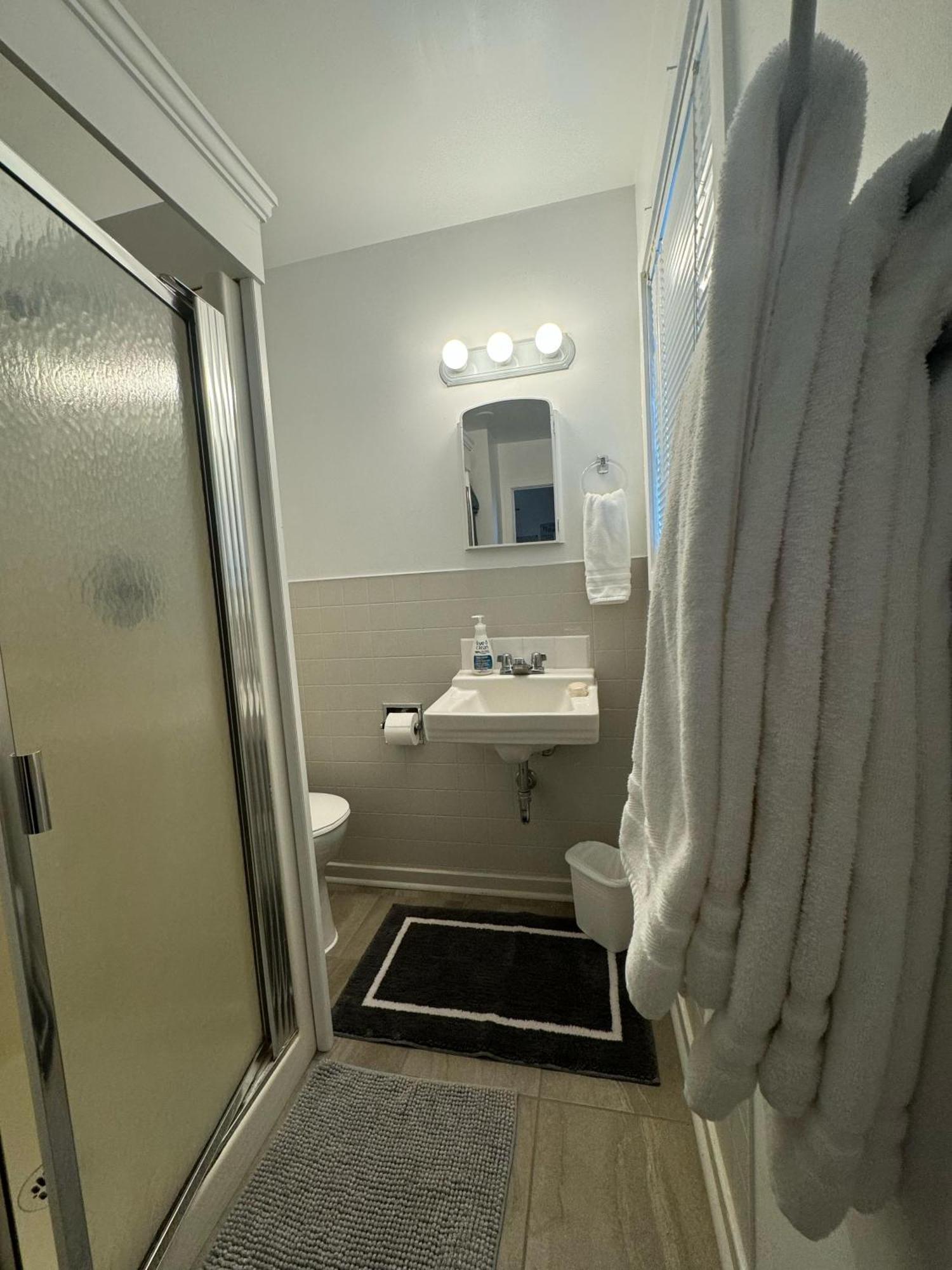 Bed & Breakfast Holiday Cabins